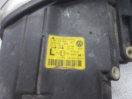 Volkswagen Touran I Lampa przednia 1T0941005M