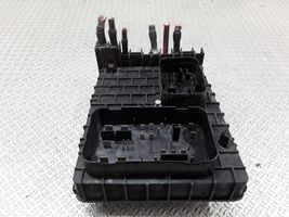 Audi A3 S3 A3 Sportback 8P Module de fusibles 1K0937124K