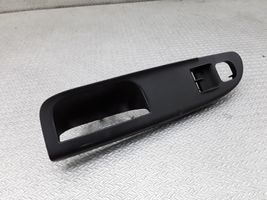 Volkswagen PASSAT B6 Front door interior handle trim 3C1867171C