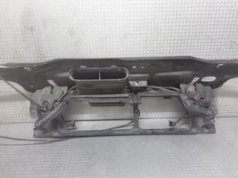 Volvo V70 Staffa del pannello di supporto del radiatore parte superiore 