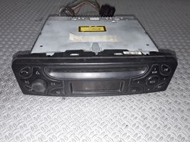 Mercedes-Benz C W203 Radio/CD/DVD/GPS-pääyksikkö 2038201786