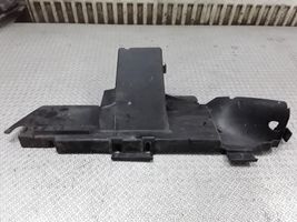 Volkswagen Touareg I Déflecteur d'air de radiateur de refroidissement 7L6121333D