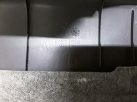 Toyota Avensis T250 Garniture de couvercle de coffre arriere hayon 6775905010