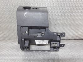 Volkswagen Caddy Element deski rozdzielczej / dół 2K1858367E