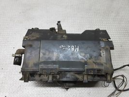 Mercedes-Benz 307 Nagrzewnica / Komplet 9225212117