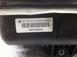 Opel Zafira B Airbag del passeggero 13111177