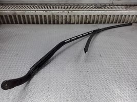 Peugeot 307 Windshield/front glass wiper blade 9658189380