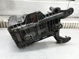 Volkswagen Golf V Vassoio batteria 1K0915333C