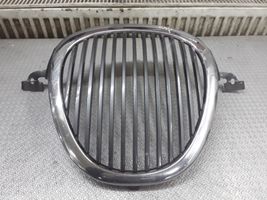 Jaguar S-Type Grille calandre supérieure de pare-chocs avant XR838A100AA