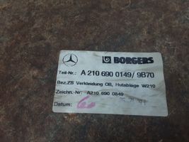 Mercedes-Benz E W210 Półka tylna bagażnika A2106900149