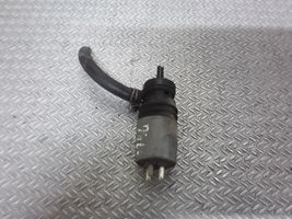 Mercedes-Benz E W210 Pompe de lave-glace de pare-brise 