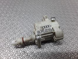 Audi A8 S8 D3 4E Motorino del tappo del serbatoio del carburante 4E0810773A