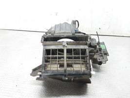 Mitsubishi L200 Salono oro mazgo plastikinis korpusas 34401J