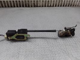 KIA Magentis Serrure de porte arrière 957703C000