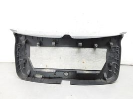 Volkswagen Golf Plus Garniture de hayon 5M0867601A