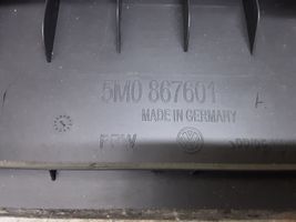 Volkswagen Golf Plus Verkleidung Heckklappe Kofferraumdeckel 5M0867601A