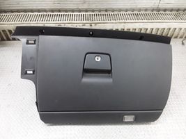 Volvo V50 Kit de boîte à gants 8626141