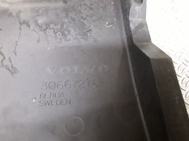 Volvo V50 Dangtis akumuliatoriaus dėžės 30667276