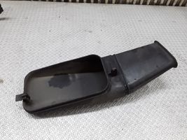 BMW 3 E46 Oro paėmimo kanalo detalė (-ės) 2247407