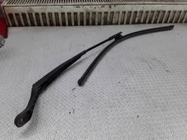 Volkswagen Sharan Windshield/front glass wiper blade 7M3955410B