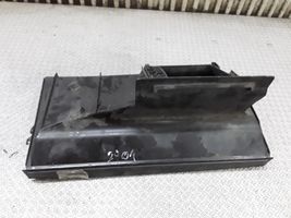 Mercedes-Benz A W169 Couvercle du boîtier de filtre à air A1698300003