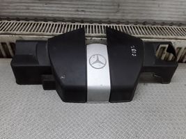 Mercedes-Benz E W211 Couvercle cache moteur A1120100467