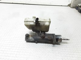 Mercedes-Benz Sprinter W901 W902 W903 W904 Główny cylinder hamulca 0004316301