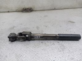 Volkswagen Touareg I Steering column universal joint 