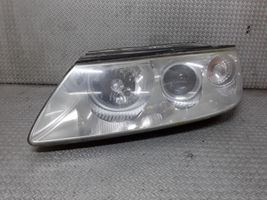 Hyundai Grandeur Lampa przednia 921013L1XX