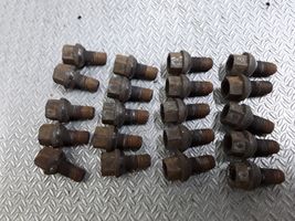 Mercedes-Benz C W203 Nuts/bolts 