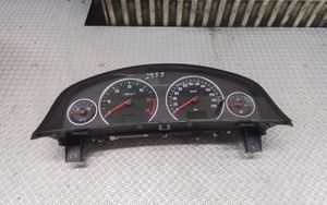 Opel Vectra C Geschwindigkeitsmesser Cockpit 13165966MP