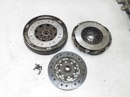 Mercedes-Benz Vito Viano W638 Clutch set kit A6110301005