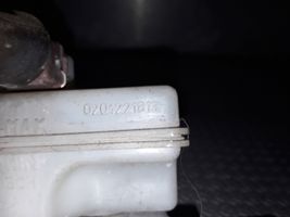 Opel Agila A Główny cylinder hamulca 0204221813