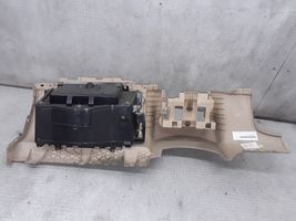 Volkswagen Touareg I Kit de boîte à gants 7L6858904