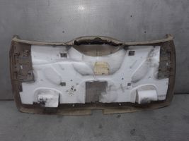 Volkswagen Touareg I Takaluukun koristelista 7L6867605