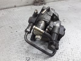 Nissan Almera N16 Polttoaineen ruiskutuksen suurpainepumppu 16700AW401