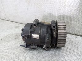 Renault Clio III Pompe d'injection de carburant à haute pression 9303Z111B