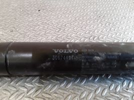 Volvo V70 Амортизатор задней крышки 30674494