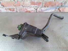 Volkswagen PASSAT B5.5 Serbatoio/vaschetta del liquido del servosterzo 3B0422371