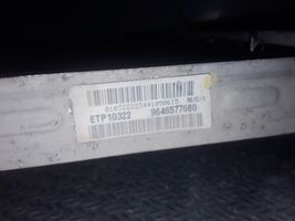 Citroen C5 Jäähdyttimen lauhdutin 9646577680