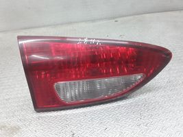 Subaru B9 Tribeca Lampy tylnej klapy bagażnika 