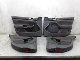 Volkswagen Golf V Set di rivestimento sedili e portiere 