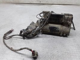 Audi A8 S8 D3 4E Compressore/pompa sospensioni pneumatiche 4E0616005D