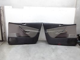 Volkswagen PASSAT B6 Set di rivestimento del pannello della portiera 