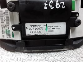 Volvo V50 Speedometer (instrument cluster) 30710071