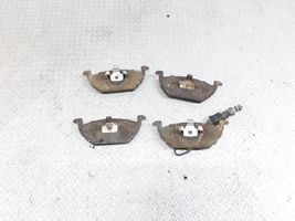 Volkswagen Golf V Brake pads (front) 