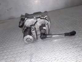 Audi A8 S8 D3 4E Attuatore/motore della valvola del collettore di aspirazione 96551487