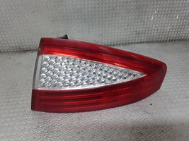 Ford Mondeo MK IV Luci posteriori 7S7113404A