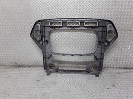 Ford Mondeo MK IV Panel klimatyzacji / Ogrzewania 7S7118522