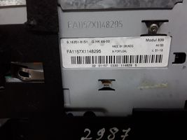 Lancia Lybra Panel / Radioodtwarzacz CD/DVD/GPS 9183518151